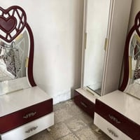 غرفة نوم تركي • ٩ قطع • ماروني وابيض