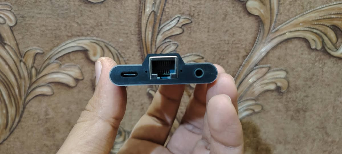 ادابتر تايب سي
3 منافذ
ايثر نت، اواكس، تايب سي
السعر 5 آلاف


**إذا كنت صاحب هذا الإعلان وتريد حذفه لأي سبب، رجاءا أرسل رسالة إلى الدعم الفني**