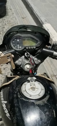 بولسر للبيع الدراجة رقم وسنوية الدراجة ما محطوط عليهة سبانة كاملة كهرب...