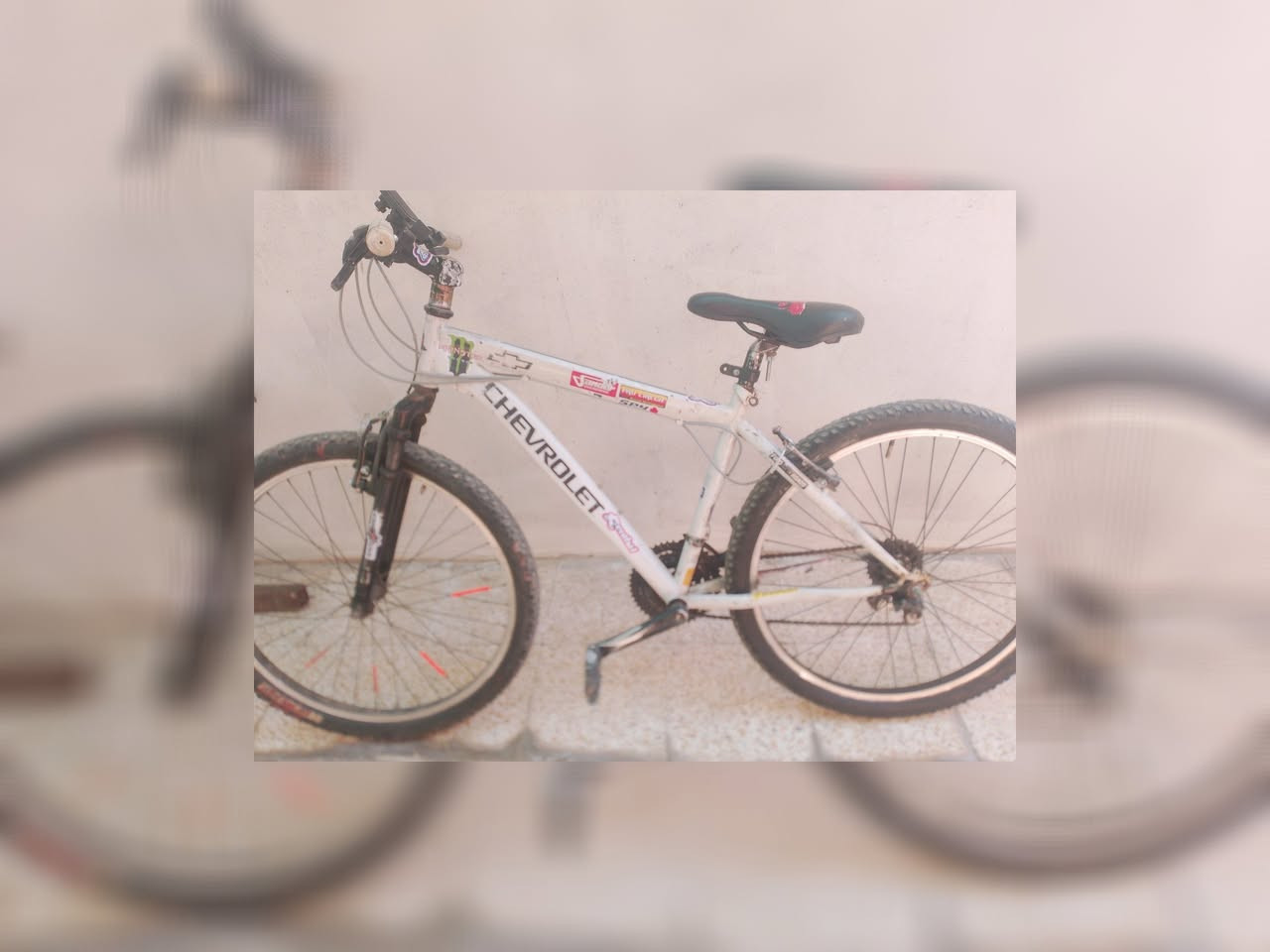 السلام عليكم اشونكم شبابا باسكل للبيع 
اليريدو خلي خلي يكتب بل تعليقات الباسكل نضيف 80بل 100السعر خاص راسلني عل واتساب ***********اسيا
