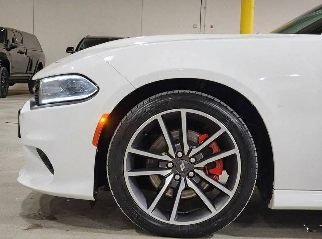 DODGE CHARGER RT 3.5L V6 2019 MODEL ONLY 140K MILEAGE LEATHER SEATS CRUISE CONTROL WITH RADAR BLUETOOTH REAR VIEW CAMERA PARKING SENSORS PUSH START ALLOY WHEELS LOOK LIKE A NEW CAR AMERICAN SPECS 
CONTACT NUMBER 
050 171 7465 CALL الشارقة, الإمارات العربية المتحدة


**إذا كنت صاحب هذا الإعلان وتريد حذفه لأي سبب، رجاءا أرسل رسالة إلى الدعم الفني**