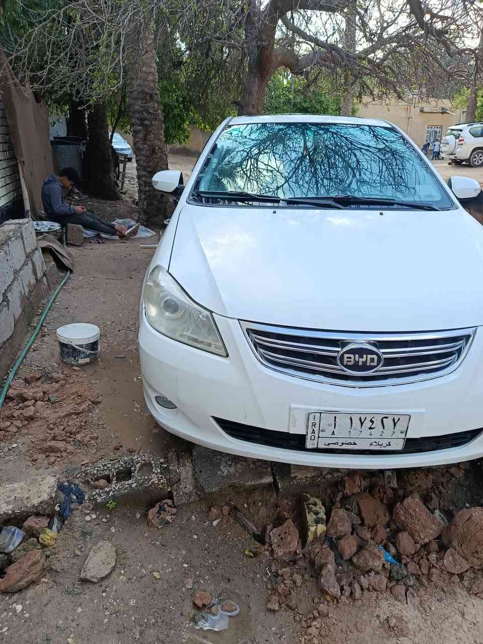 بي واي دي . G3   موديل ٢٠١٣ . فول مواصفات . كير عادي . بلاديه . كفاله من حادث أو صبغ . عدا . تصليح خياسات  . جاهزه مكينه . كير وحداديه.  . رقم كربلاء .  السعر . ٥٢$   للاتصال  ***********.  مكان السياره كربلاء
