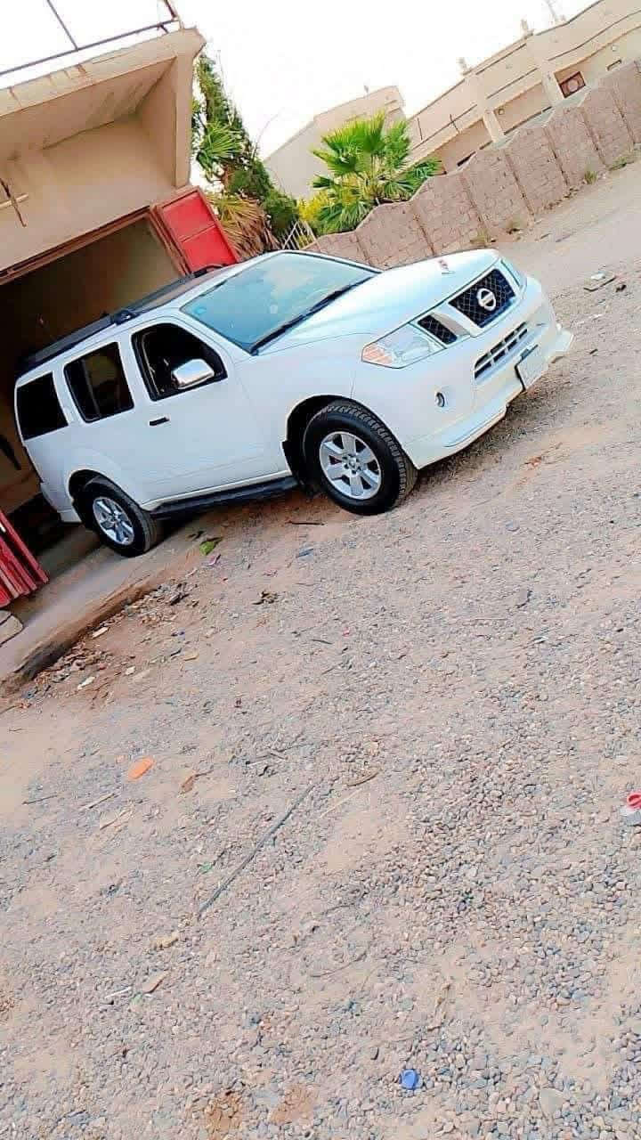 سلام عليكم للبيع نيسان بافندر2009 لون ابيض وارد امريكي رقم بغداد بسمي سنويه 2028
موصفاتهاSE صبغ جاملغ الخلفي جهت اليسار أربع اسابع بل جامغ الامامي جهت اليمين
محرك وكير شرط تبريد ثلج 3قطع فتحه شاشه دشبول ارماده صدر جديد السعر100  الاستفسار عل رقم  
***********
