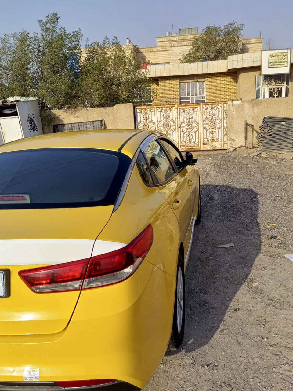 السلام عليكم كيا اوبتيما موديل ٢٠١٨ خليجي السياره بيه دحجه بالهلال الخلفي ودحجه بلباب السايق لا فتح ولا تبديل مكينه ٢٠٠٠ السياره جاهزه للأخير  خطها سماوه كربلاء
مكانها السماوه باسمي رقم انكليزي مثنى مكينه كير شرط تبريد حداديه كله شرط @***********

