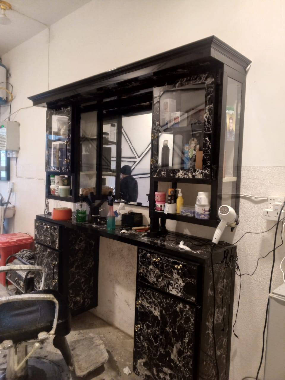 سلام عليكم
ميز حلاقه لبيع
سعر اتصل
***********
