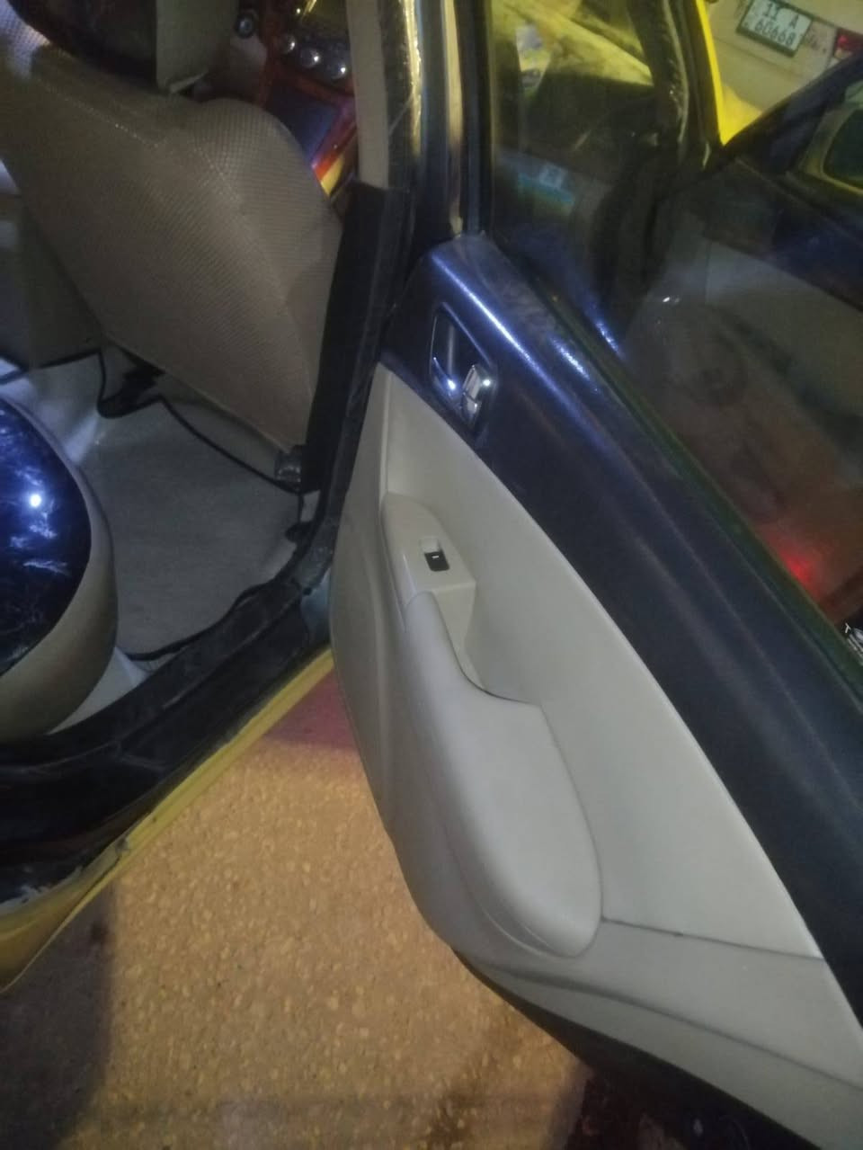 سوناتا 2010 بيها بس شامل موجود السونار مكينه ويارو حداديه سعرها 120 وبيها مجال عنواني بابل سدد الهنديه رقمها بغداد ***********
