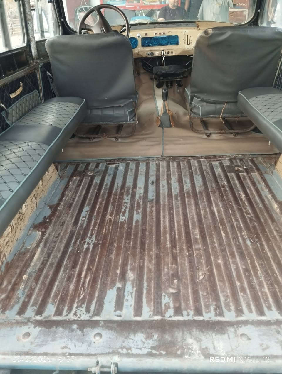 واز موديل 88 رقم انكليزي بااسمي جاهزه من كلشي كير محرك اكسل مكفول السعر 8 ***********
