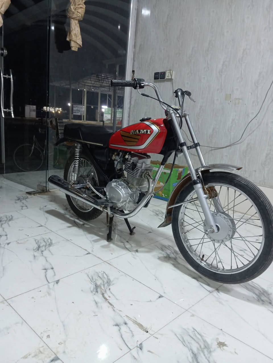 السلام عليكم دراجه للبيع شاصي 2021 سكنر وتعمير 25 دراجه سبانه مامحطوطه عليه صارلي 3 تشهر من معمره سعر خاص مكان دغاره


**إذا كنت صاحب هذا الإعلان وتريد حذفه لأي سبب، رجاءا أرسل رسالة إلى الدعم الفني**