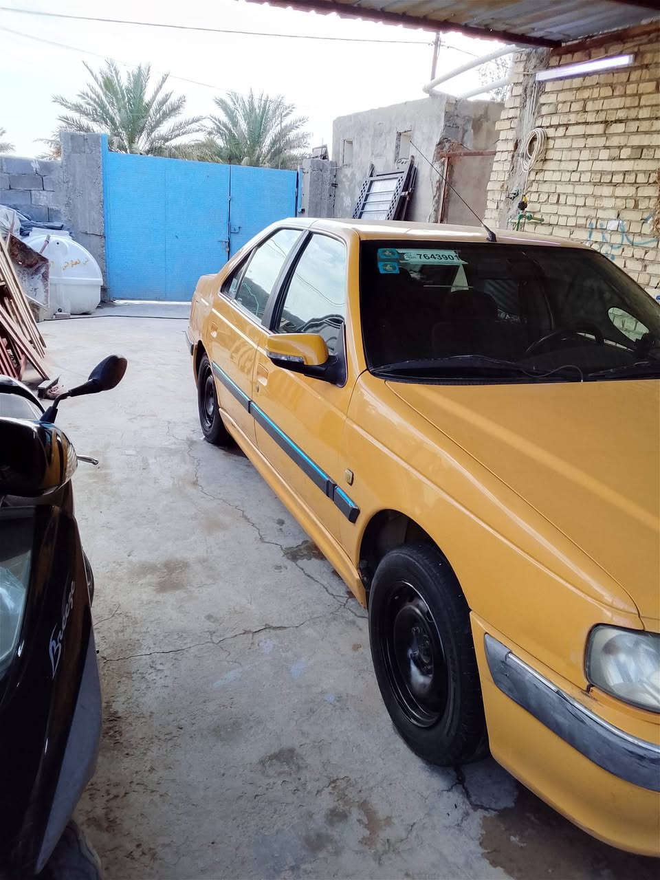 بيجو بارص مديل 15 مكينة وكير وتبريد وبيها منظومة غاز السياره بيها بس الجاملغ لخلفي ظربه خفيفه السعر 45وبيها مجال لشراي مكاني بغداد رقمي ***********
