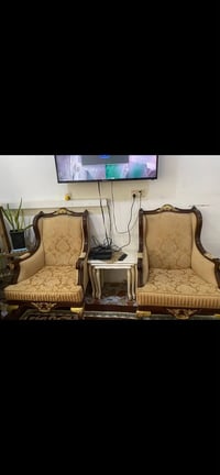 كراسي • ١٠مقاعد • نضيف