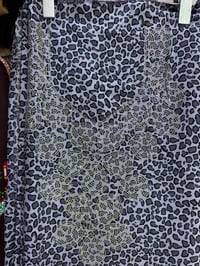 مخور رمضاني • دراعات ودشاديش • قماش كشمير جلد نمر