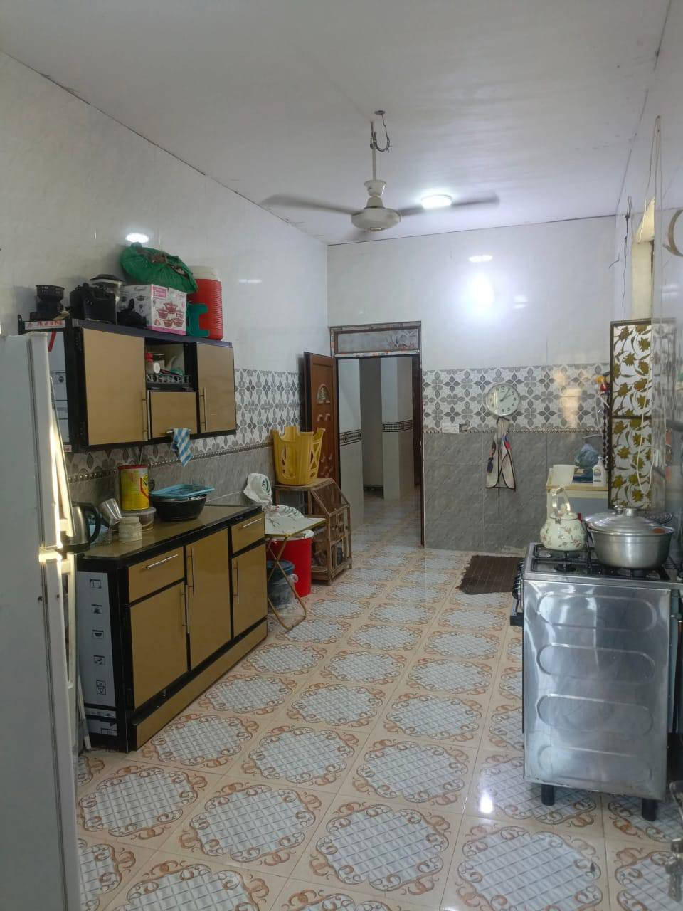 🏡 دار للبيع – فرصة مميزة في الرمادي / الصوفية – بداية منطقة البوسودة

🔹 المساحة الكلية: 260 م²
🔹 جنس العقار: طابو زراعي – تحويل مباشر
🔹 نوع البناء: بلوك مضغوط

مواصفات الدار:

غرف نوم: 2

صالة واسعة

استقبال

مطبخ

كراج + حديقة

مجموعة صحيات داخلية وخارجية

📍 الموقع مميز ضمن منطقة سكنية متكاملة، تتوفر فيها كافة الخدمات من ماء وكهرباء وتبليط ومدارس، مع بيئة هادئة ومناسبة للعوائل.

💰 #السعر: 75 مليون.

للمزيد من التفاصيل يمكنكم زيارة مكتبناا مكتب العين العقار ع شارع 40 مدخل الصوفيه الثانية 

***********
***********
***********
