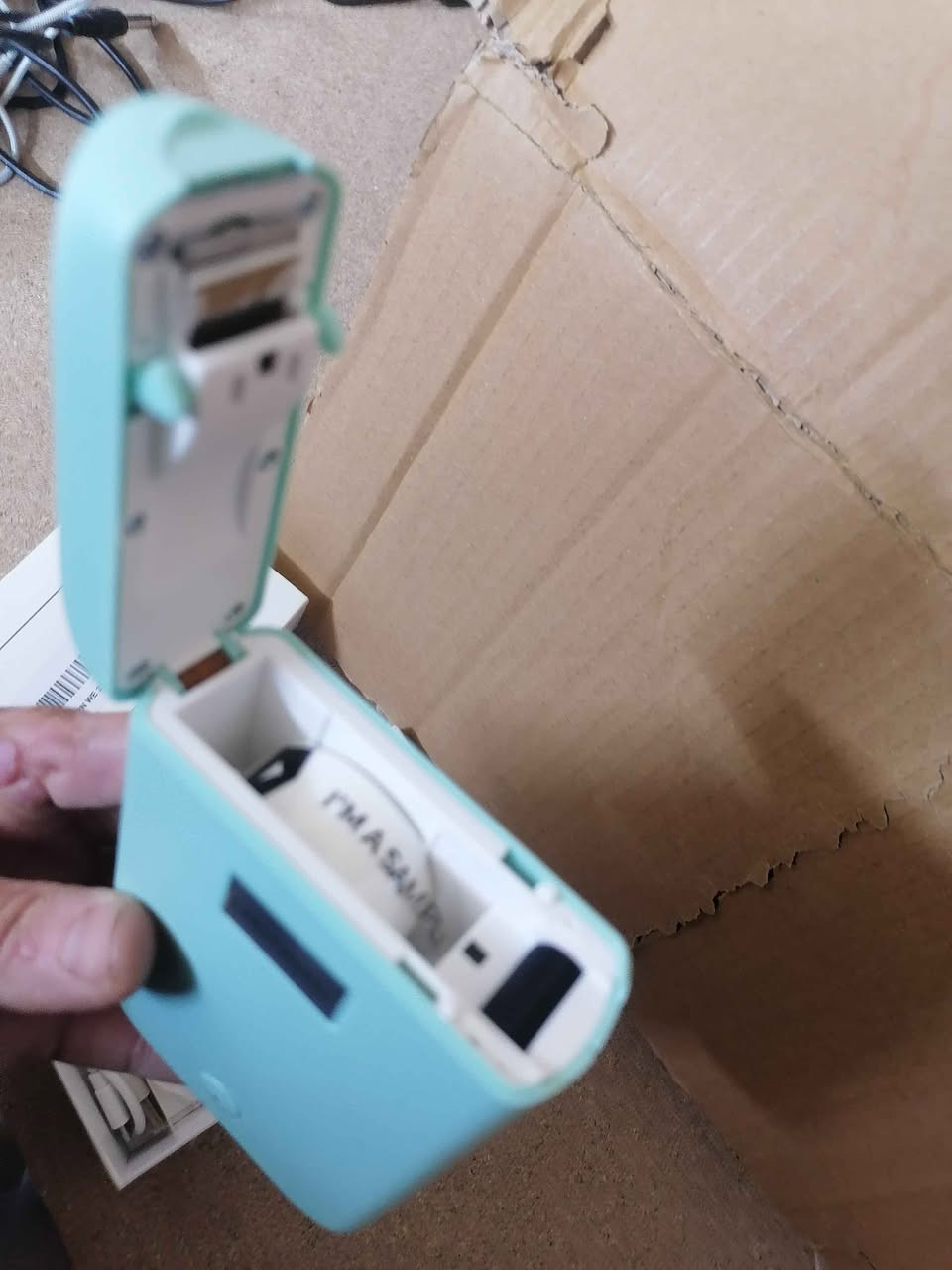 طابعة ليبل حراري بدون حبر تنربط موبايل بلوتوث تطبيق طباعة تفيد اسواق محلات الكترونيات او استخدام شخصي او دراسة
واتساب 
*********** النجف, العراق
