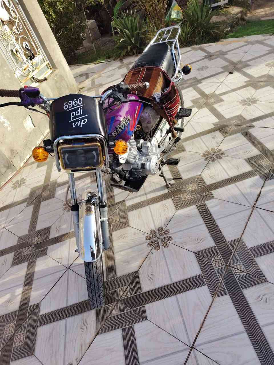 سلام عليكم سيفان للبيع موديل 24 اوراق استنساخ الدراجه مكفولة كفاله عامه دراجه مرتبه. السعر 660 وبيه مجال المكان بابل الحمزه الغربي 

‏‪0777 389 8263‬‏
