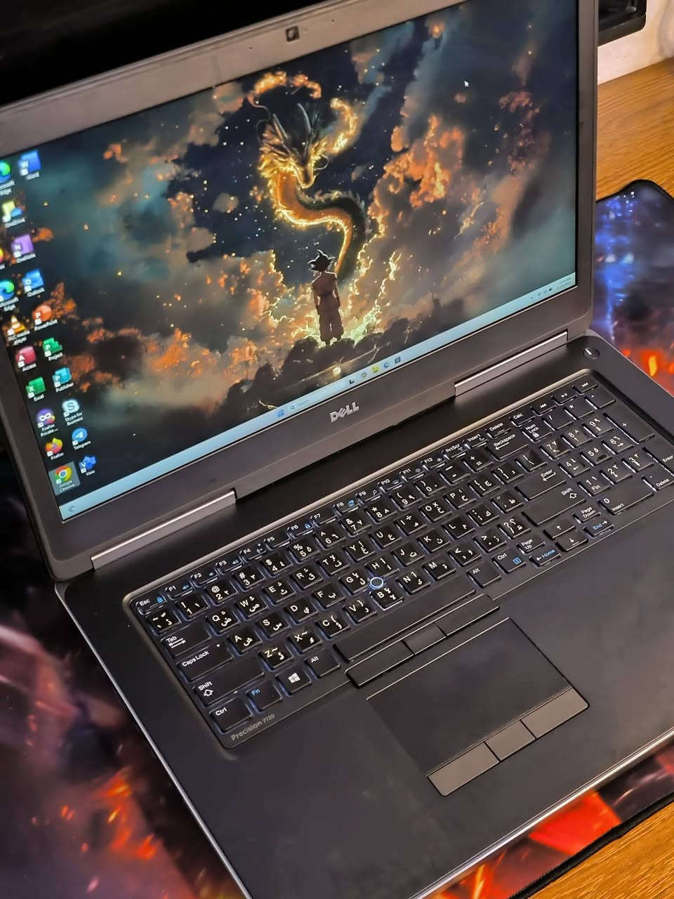 لابتوب Dell Precision 7720
يشغّل: رندرة ومشاريع 3D، برامج هندسية (AutoCAD, Revit, SolidWorks)، مونتاج فيديو احترافي، محاكاة وتحليل، وبرمجة بيئات عمل ثقيلة.

المواصفات:

المعالج: Intel Xeon E3-1545M V5 — الجيل السادس (8 CPUs)

الرام: 8 GB DDR4 (قابل للتطوير حتى 128 GB)

التخزين: 256 GB SSD (به 3 سلوتات للتوسعة: سلوتين M.2 + سلوت 2.5) — قابل للتطوير

كرت الشاشة الداخلي: Intel Iris Pro P580 — 8 GB مشاركة

كرت الشاشة الخارجي: NVIDIA Quadro  — 4 GB (مخصص للعمل الاحترافي)

الشاشة: 17.3″ FHD (1920×1080)

الملحقات والمرفقات:

Windows 11 Pro مثبت + Office مثبت

شاحن أصلي Dell

حقيبة حجم 17.3 (لون أسود)

ماوس + ماوس باد

تغليف احترافي (بابلز + كرتون للحماية التامة)

الضمان والخدمات:

فحص عند الاستلام مع المندوب

ضمان 7 أيام بعد الاستلام

نفحص ونرتب الجهاز قبل الإرسال، وتنصيب البرامج حسب الاتفاق

السعر: 360,000 دينار عراقي 

التوصيل: التوصيل متوفر إلى جميع محافظات العراق

للطلب أو الاستفسار (واتساب متوفر):
*********** – ***********
