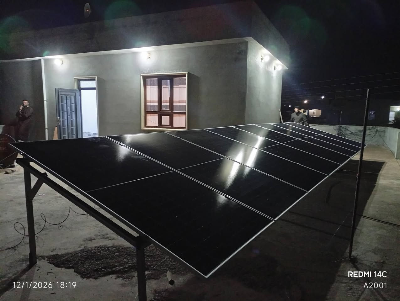 (#المصداقيه_اساس_النجاح)
شركة الابداع التقني للطاقة الشمسيه  المتجددة بكوالتي ومواد عالية الجودة  _اخـــتـــيارك_الأمـــــثل

تم بحمد الله تنصيب منضومة
 
الحويجة قاطع الحلوات 
  16امبير نهاري 
15امبير ليلي 

4.✅بطاريات (3WnTT)ضمان 7 سنوات 
عمر أطول وأكثر أمانًا
فوسفات الحديد الليثيوم من الدرجة A+ من EVE.
نظام إدارة البطارية مع حماية متعددة المستويات.
2. ✅سهل التركيب والاستخدام
التطبيقات: السكنية، والتجارية، والصناعية، والأنظمة خارج الشبكة، والربط بالشبكة، والاستهلاك الذاتي.
متوافق مع جميع محولات الجهد 48 فولت التي تدعم بطاريات فوسفات الحديد الليثيوم (LFP).
3.✅ مرن وقابل للتوسيع
تصل سعة الطاقة للنظام إلى 229 كيلوواط ساعة، وذلك عند تشغيل ما يصل إلى 16 وحدة بالتوازي.

4.✅ الامتثال
UN38.3، MSDS، CE-ROHS، IEC-61000.

5.✅ كثافة طاقة أعلى
تشغل البطارية مساحة أقل وتبلغ كثافة الطاقة فيها 166 واط/ساعة لكل كيلوغرام.

انفرتر ديا (Deye) هو جهاز محول طاقة هجين ذكي يدمج وظائف الطاقة الشمسية وإدارة البطاريات وشبكة الكهرباء، يتميز بالمرونة في العمل On-Grid (متصل بالشبكة) أو Off-Grid (مستقل)، يدعم مصادر طاقة متعددة، ويوفر تحويلًا سريعًا للطاقة، مع شاشات لمس ومراقبة عن بعد وحماية متقدمة، مناسب للاستخدامات السكنية والتجارية لتوفير طاقة نظيفة ومستقرة، مع القدرة على تقسيم الأحمال وتوسعة النظام. 

✅إخراج موجة جيبية نقية.
✅ثلاثة أنواع من وضع الشحن.
✅نوعان من وضع إخراج التيار المتردد.
✅يعمل مع أو بدون بطارية.

✅الواح شمسية  سعة 615 واط وجهين بازبار16( لونجي)   #ضمان_15سنه_وتشغيل_30_سنه

 

🔆كادر مختص م̷ـــِْن المهنديسن بافضل وادق الاجهزة 

المكونات 👇
⭐️قواعد حديد مغلون 
⭐️اسلاك خاصة بالتيار المستمر DC 
⭐️اسلاك خاصة بالتيار المستمر DC
⭐️قواطع خاصة بالتيار المستمر DC 
⭐️توصيلات MC4 
⭐️اجهزة الحماية
ــــــــــــــــــــــــــــــــــــــ
علمآ شركتنا تعمل في جميع المحافظات 
ضمانات حقيقية 
صيانة مجانية 
#للتواصل والاستفسار اكثر يرجى الاتصال عبر الارقام التالية

آسيا *********** احمد

 
زين. ***********واتساب

‏‪كورك *********** 

#الوا  #بطاريات #انفيرتر #العراق #موصل #كوير #مخمور 
#بغداد #كركوك #الحويجة #الشرقاط #قراج #تلعفر #ربيعة
#ناحية_العباسي #الشورة #حمام_العليل #خبات #اسكي_موصل #كلك #كركوك #حي_النصر #ناحية_الشوره #ملا_عمر#وردك
