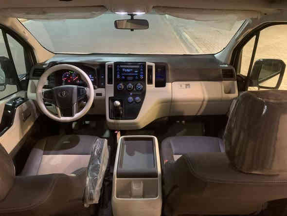 هايس بوز،كاز،للبيع كفاله عامه ، تخم تايرات برجستون، بوشيه ، سيبايه ، درع ، تلبيسه ، ارضيه، تنته مدوشمه،تخم بردات، تانكي اضافي ، وركه اضافيه، تقويه فان داخلي ،اضافه مراوح خارجيه ، جاهزه للعمل ، تحويل مباشر، للستفسار *********** عيسى ابو امير
