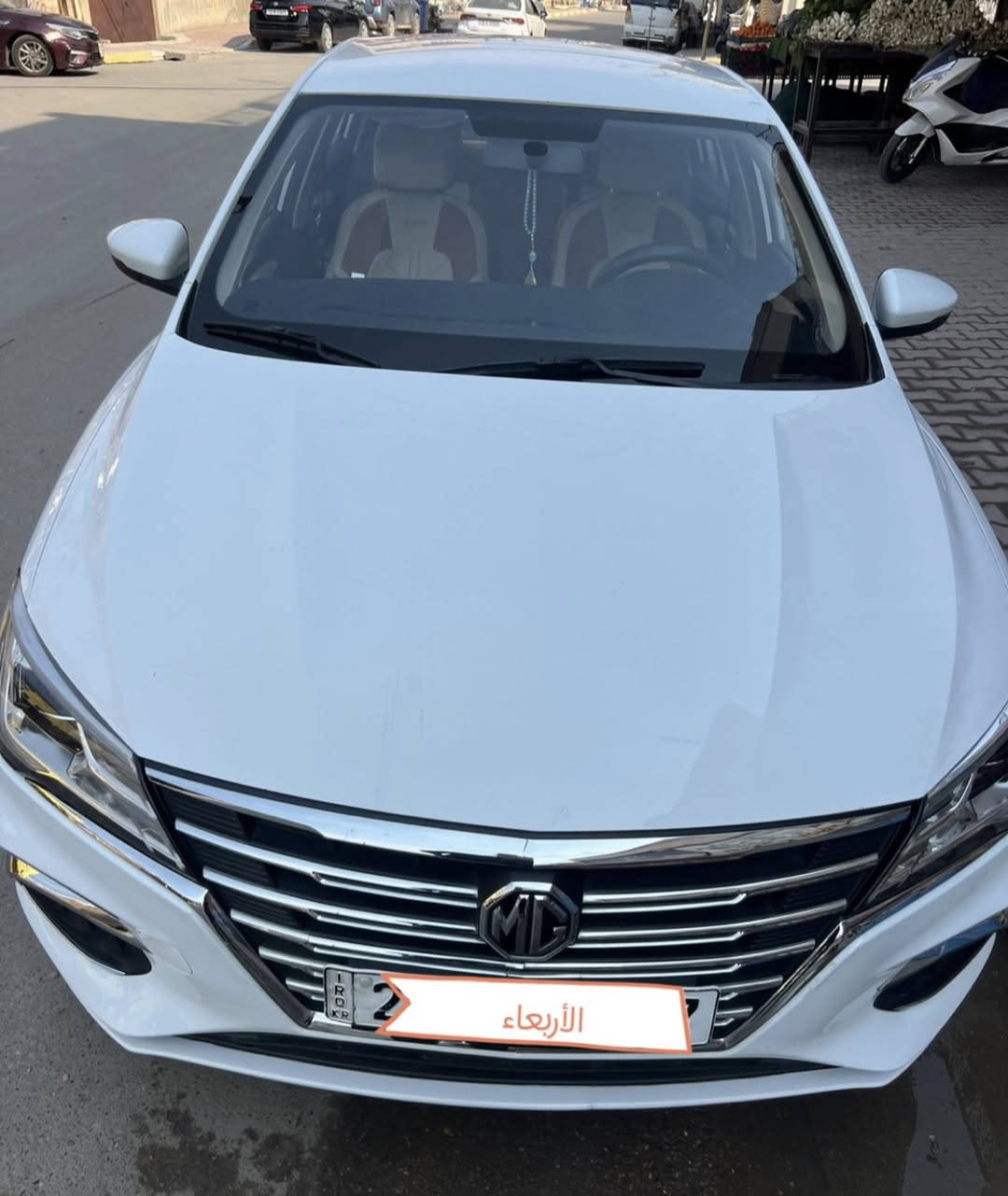 السلام عليكم /سياره MG5-2023
ماشيه 66 بيها شويه صبغ بلبنيد شبر 

سياره نظيفه تجي وشوف بيها تايرات جديده 
كير مكينه مكفوله 
سعرها 92 وبيها مجال 

العنوان بغداد *********** وتساب
