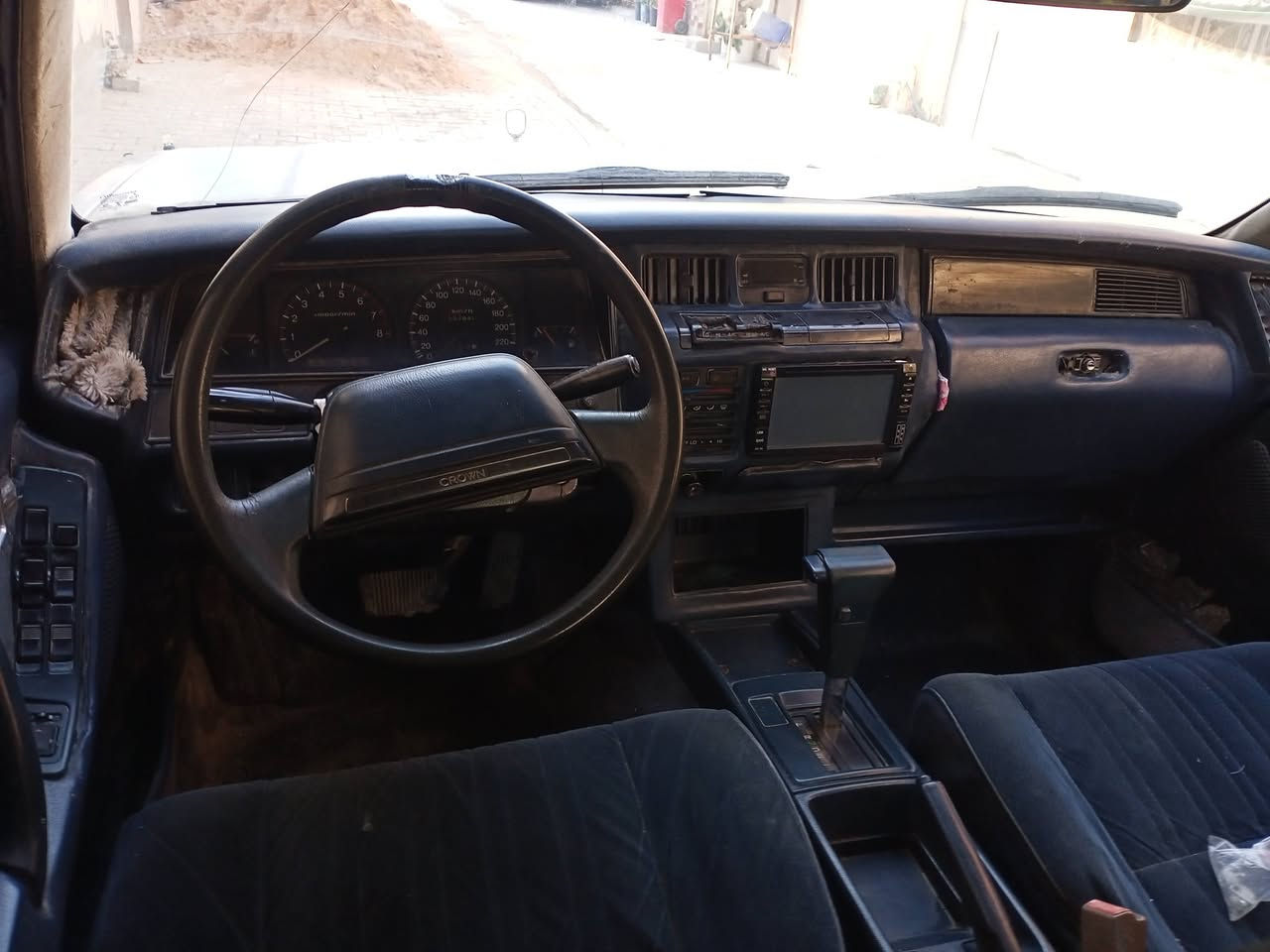 سلام عليكم سوبر سيدان موديل 88 محرك كير نظيف تبريد شغال صدرها نظيف سياره جاهزه محرك كير بلادي اوتوماتيك بدون تحوير بسمنه تحويل مباشر رقم بغداد مشروع وطني السعر37 العنوان بغداد قرب ساحه القاء ***********
