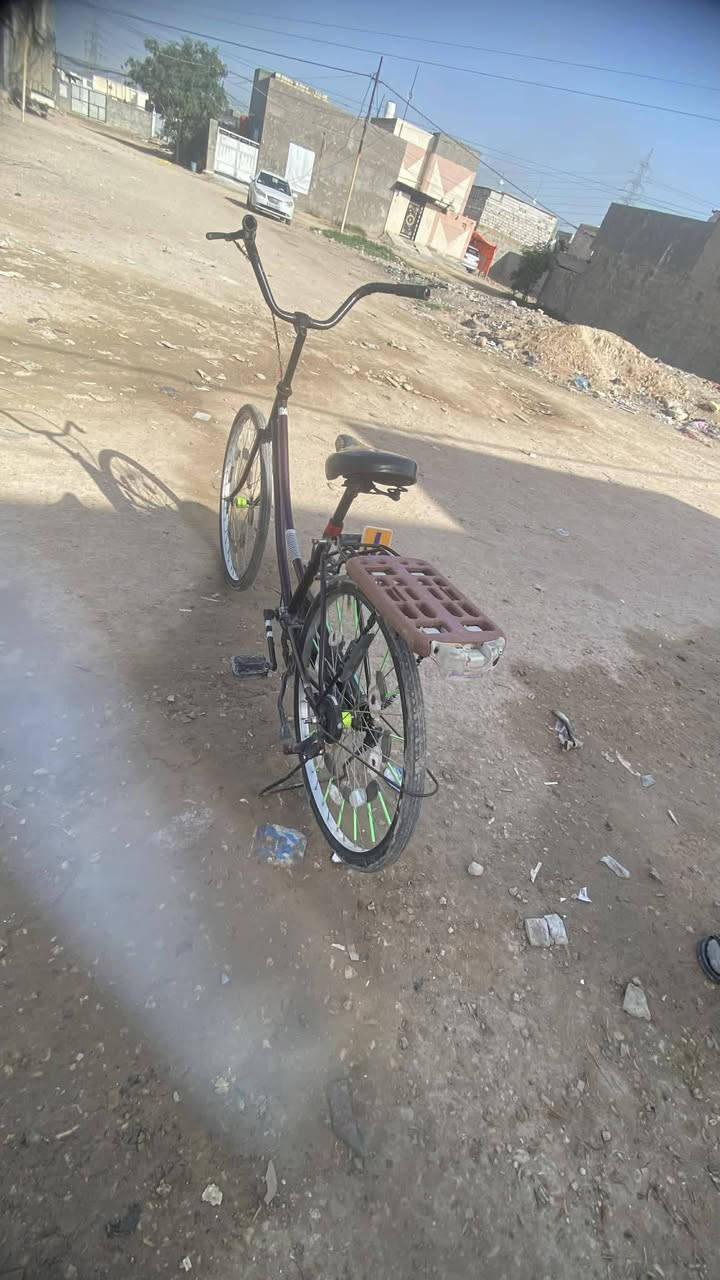 الباسكل البيع
نجف شارع المطحنه 
مديل:2016
جاملغ : وره بس ابريك كدام موجود
السعر : 85اوبي مجال الطيبين 
رقم : ***********
