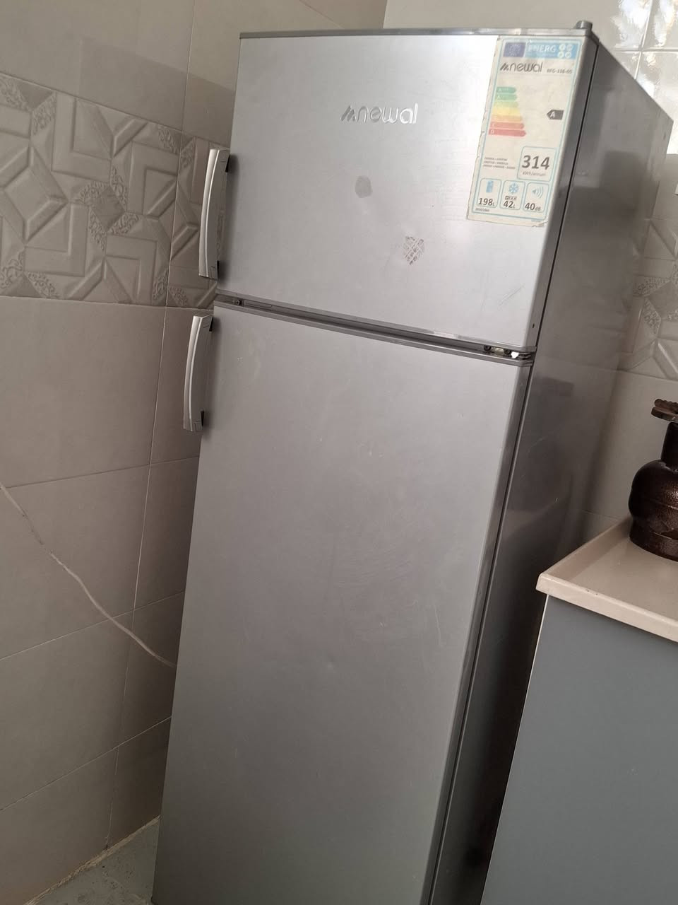 ثلاجهوللبيع فقط تبرد مجمد منعرف سبب
سعرها ١٠٠  قفل


**إذا كنت صاحب هذا الإعلان وتريد حذفه لأي سبب، رجاءا أرسل رسالة إلى الدعم الفني**