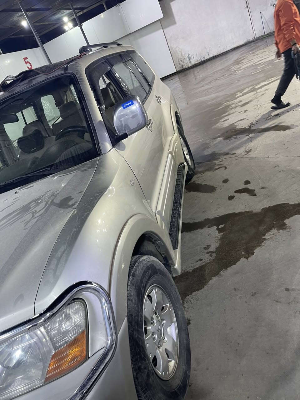 السلام عليكم
باجيرو 2006 رقم بغداد ابيع ع حادثها كير محرك مكفول السعر 80
***********
