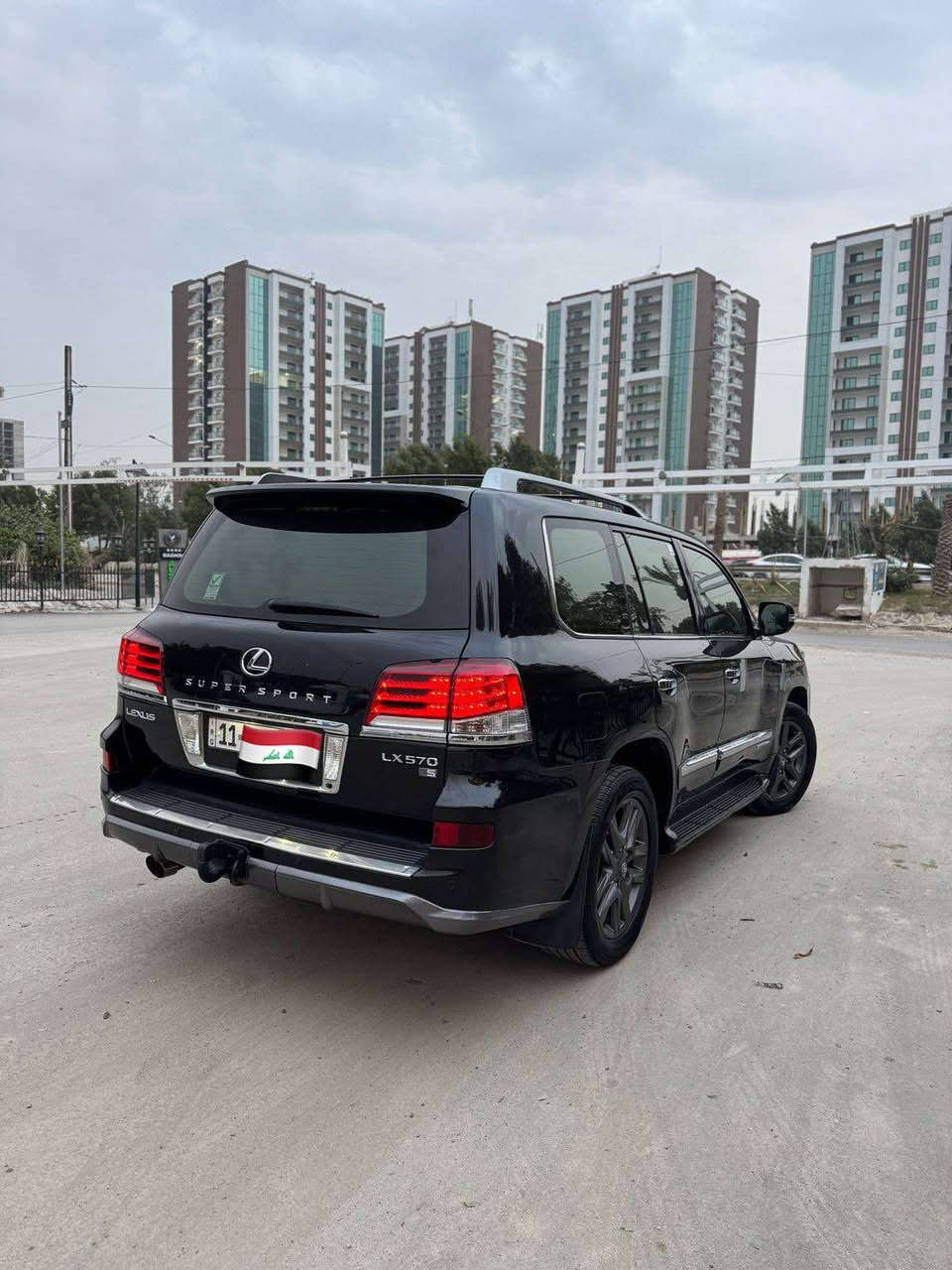 لسلام عليكم …
للبيع لكزز بريم  LX570 موديل 2014
السعر. 💵414
نوع السياره ، لكزز بريم اصل
اللون، اسود 
الموديل، 2014
الرقم بغدادب اسمي 
ماشيه 119 
المواصفات : 
مكينه 5.7 سلندر8
شاشه /بصمه /تبريد قطعتين منفصل 
/فتحه /تبريد خلفي منفصل 
شاشات خلفيه + سماعات بلاديه 4 كامرات /زراك لايت/رادار /حساسات اماميه/حساسات خلفيه /تبريد كشنات امامي /كراسي اماميه كهرباء /كراسي خلفيه كهرباء /كراسي تدفئه/جنطه كهرباء /بصمه ابواب 
داخل صاج وبيجي/كشنات جلد
/مري كهرباء/ليد امامي +خلفي 
كراسي الخلفيه 7 راكب كهرباء. 
خزن ميموري /ستيرن كهرباء /فور ويل 
جكات /نظام قياده ثلاث وضعيات comfort , sport, normal 
نظام قفل الابواب /نظام الانحدار 
نظام التزحلق
نظام تحكم ارتفاع وميلان السياره 
بروجكترات امامي عدسه متحرك ليد 
ويل 20 كروم اصلي ويا تخم تاير دنلوب اصلي جديد الكراسي الوسطيه vip 
شاشه اعطال صغيره /ثلاجه /رادار امامي 
مرايه انعكاس /مرايه جانبيه هيتر 
اشاير بالمري/كشاف ليلي ضبابي
اناره ترحيب 
سماعات بلاديه نظام صوت 14 سماعه
نظام الملاحه 
منفذ usb charged 
ع ترحيب بالعلامات 
سبير اصلي بلادي وبي تاير اصلي مال الشركه 

وبعد بيهه هواي مواصفات . 
صيانه كامله فلنجات دسكات امامي خلفي تايرات تخم دنلوب( مكفوله من دعاميه الدعامه بيها بس بي دي ار ب جوه التريشه)… بحاله الوكاله 
414💵💵💵💵
📍بغداد 
*********** بغداد, العراق
