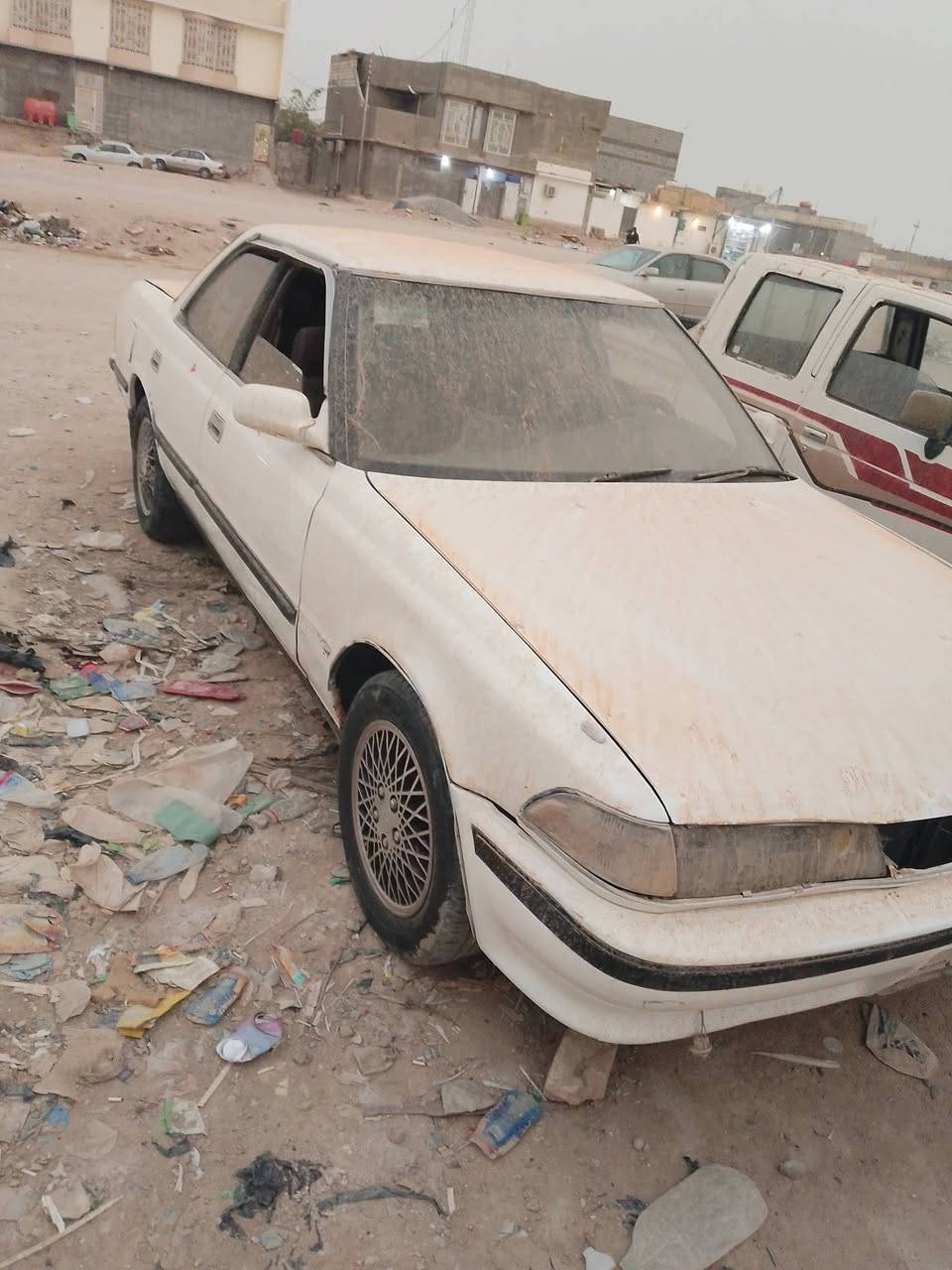 سلام عليكم مارك كصيف مكفواله كص ونقل وكلبه مصبوغه عام ومسمكرها راعيها يريد تحويل سنويه منتهيه مكينه وكيل مكفوالات ونجي الفين حداده حلوه مكان البصره زبير تبريد ما بيها *********** سعرها مال بيع يريدها خاص سعر ٢٨ بلاش محتا
