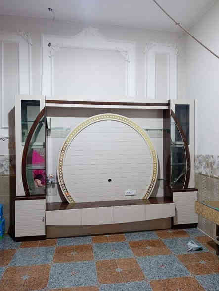 معرض تركي قوي كلش وثكيل + گلوبات ونشره وشكله مثل ديكور نظيف ومابي شي بس فطر بسيط بالجامه مالته  سعره ٥٠٠  للتواصل ***********
