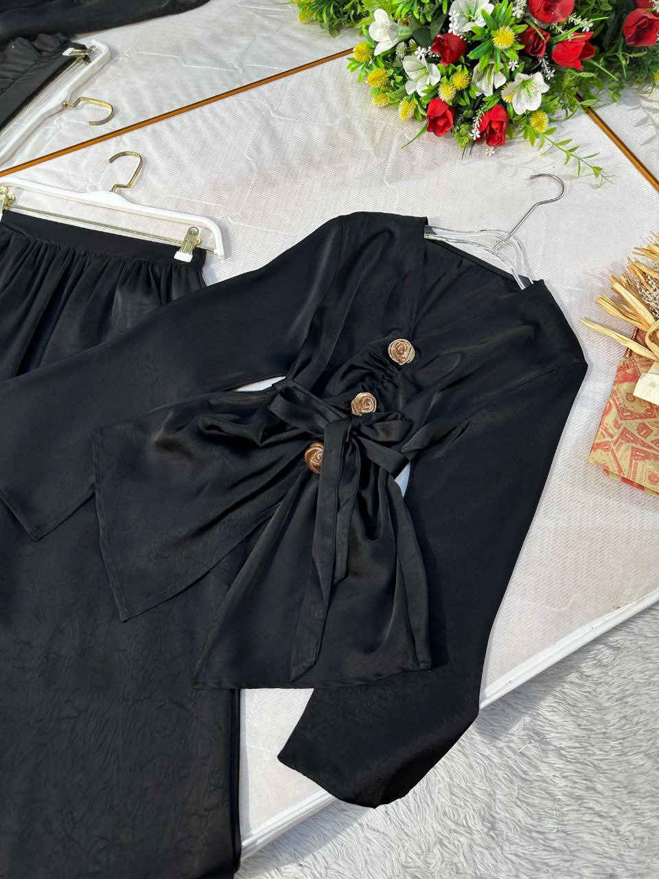 ❤️ ﷽
الكولكشن الرمضاني يبدأ من هنا 💐 

ووصل الجمال وترند الموسم😍❤️

طقم قطعتين /تنوره 

الخامة عاليه الجوده ستن اصلي

قياس   38 40 42 44 46

السعر 30
توصيل 🚚 لجميع محافظات العراق 🇮🇶 
للطلب والاستفسار مراسلة الصفحة ✨


**إذا كنت صاحب هذا الإعلان وتريد حذفه لأي سبب، رجاءا أرسل رسالة إلى الدعم الفني**