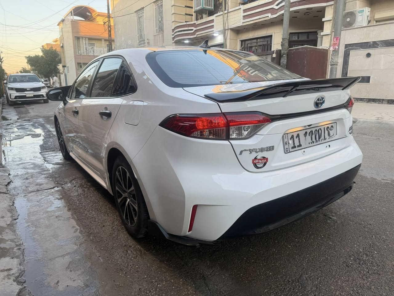 السلام عليكم
للبيع فقط 
كورلا 2024  هايبرد شكل الامريكي نضيفه جدا
مكفوله من الصبغ والشخوط والرصعات عدا بارد كلششش قليل باب السكن اثر شخطه وموضح بلصوره 
مواصفات كورلا معروفه
جلد احمر واسود 
رادار
سلايد
كامره خلفيه
بصمتين
اوتو هولد
سايد بريك دكمه
السياره ماشيه 20 الف مكانها السيديه حي الاعلام
السعر المطلوب 22 مليون ونص وبيها مجال 
الاتصال ***********
