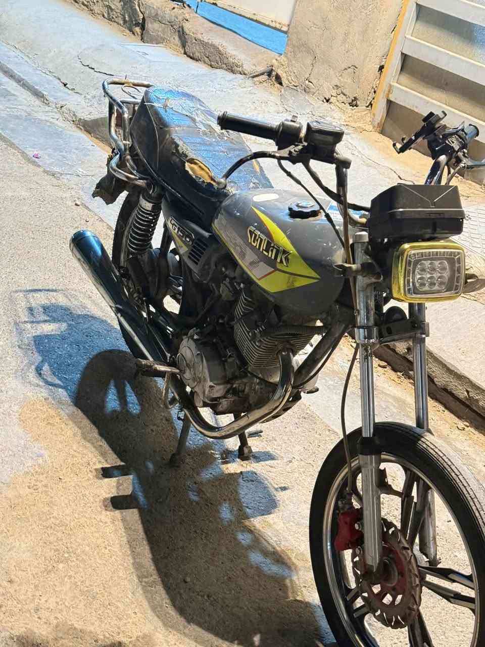 السلام عليكم 
سونك 5 كير 
موديل 23
مكفوله من الطول للطول 
بغداد حي الجهاد 
450 الف 
***********
