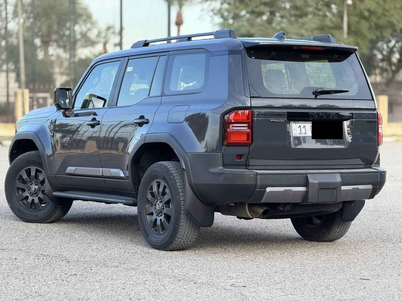 سلام عليكم .... اخوان عندي برادو 2024 ادفنجر لون مميز جدا بحري رقم بغداد بأسمي وتحويل مباشر ماشيه 5 الاف فقط السياره ضمان شركة ساز  مكفوله من كلشي ... طبعا السياره اعلى مواصفات وسعرها 55300$ واي استفسار هذا رقمي ***********
مواصفاته
سلايد 
كشنات جلد قرميدي
لايت عدسات
شاشه كبيرة ابل كار بلي 
خمس كامرات  
داتا شو 
دشبول ليزري
رادار امامي 
رادارات جانبيه 
تدفئة وتبريد بالكشنات امامي خلفي 
كشنات امامي خلفي كهرباء 
باب خلفي كهرباء 
بصمة وتشغيل عن بعد 
ثلاجه 
فور ويل 
هاند بريك بصمة 
مري شفط 
شاحن وير ليس
