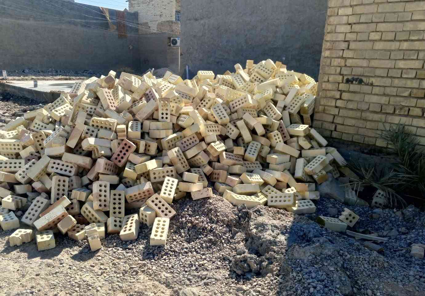 السلام عليكم درب كسر نصه طابوك ونص كسر سعره مناسب توصيل بابك الاتصال ***********
