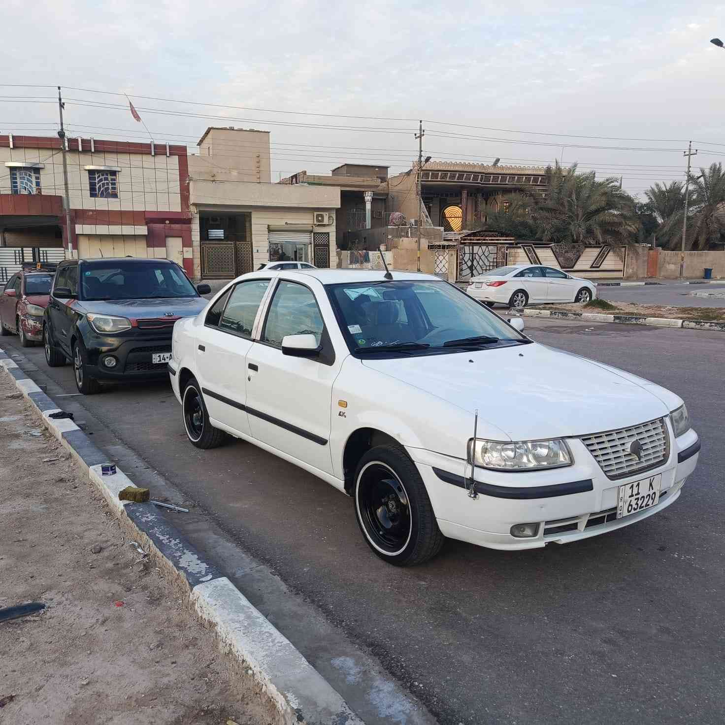 سمند موديل 17
سياره كفاله كفاله كفاله 
السياره باسمي عنواني البصره تحويل اي يوم تريد 
ماذب عليها برغي سعر 62
جاهزه من كلشي حداده وتخم تايرات ومكينه وكير شرط الفحص سياره نظيفه جداً مال بيت 
تبريد وتدفئه كهربائيات كلها كامله 
العنوان البصره المعقل قرب نادي الميناء 
للعلم انا مكلف بنشرها للاتصال ع الرقم ***********
