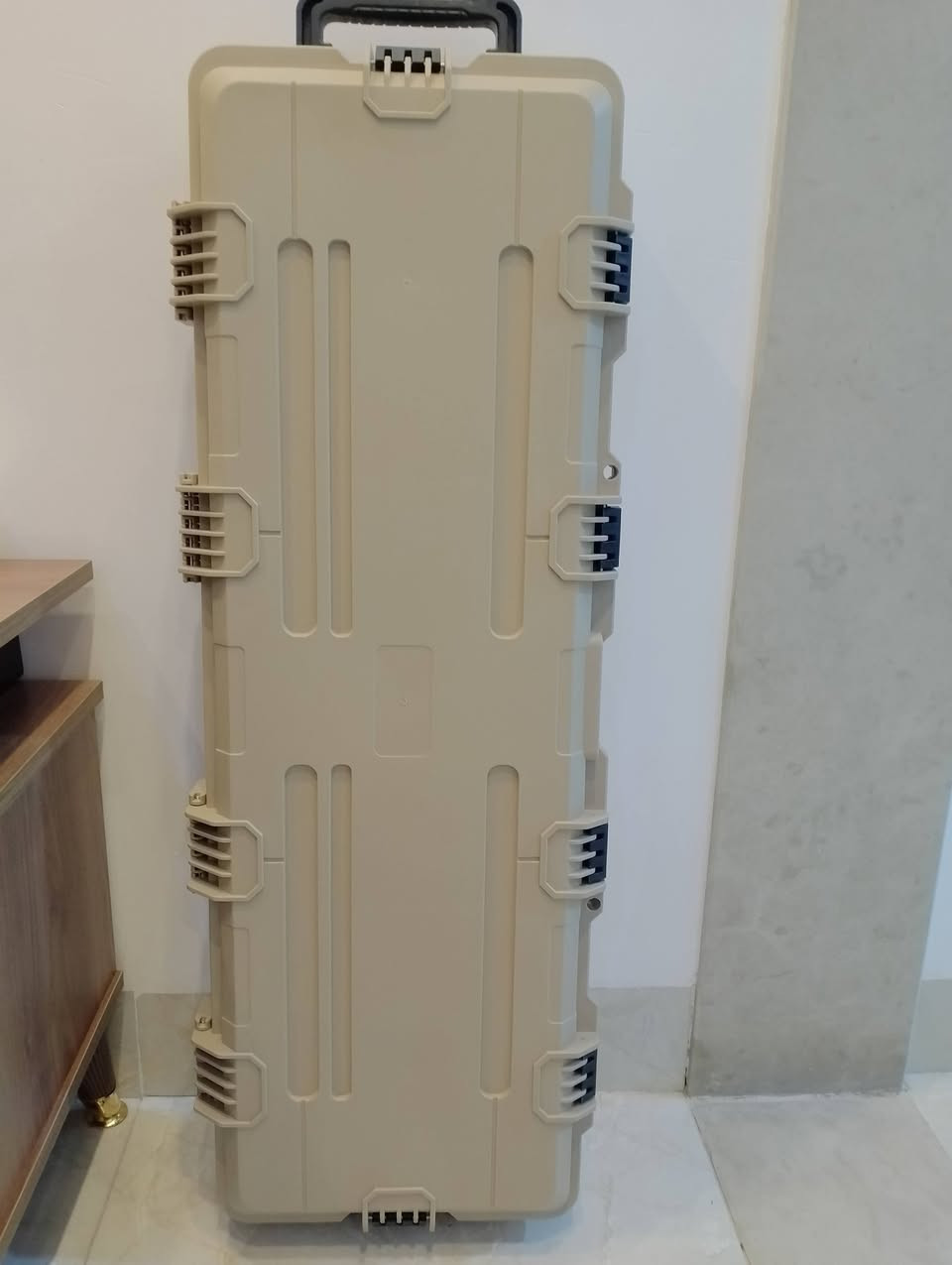 السلام عليكم
حقيبة حفظ ال.س.لا.ح أو المعدات الثمينة من شركة SKB طراز 3i-4217-18.الطول100سم
حماية فائقة: مصنوعة من راتنج البولي بروبيلين كوبوليمر عالي القوة، وهي مقاومة للصدمات، والتآكل، والغبار، والغمر في الماء. السعر 100الف مع التوصيل لجميع المحافظات
خاص او واتس ***********
