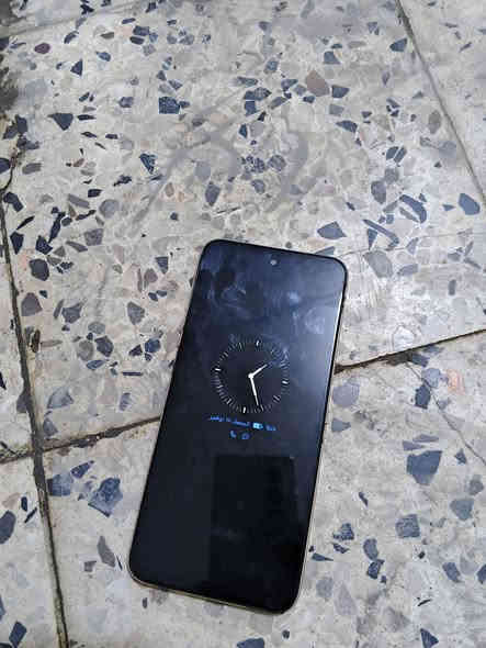 سلام عليكم جهاز البيع سعر 150بي مجال رقم ***********
