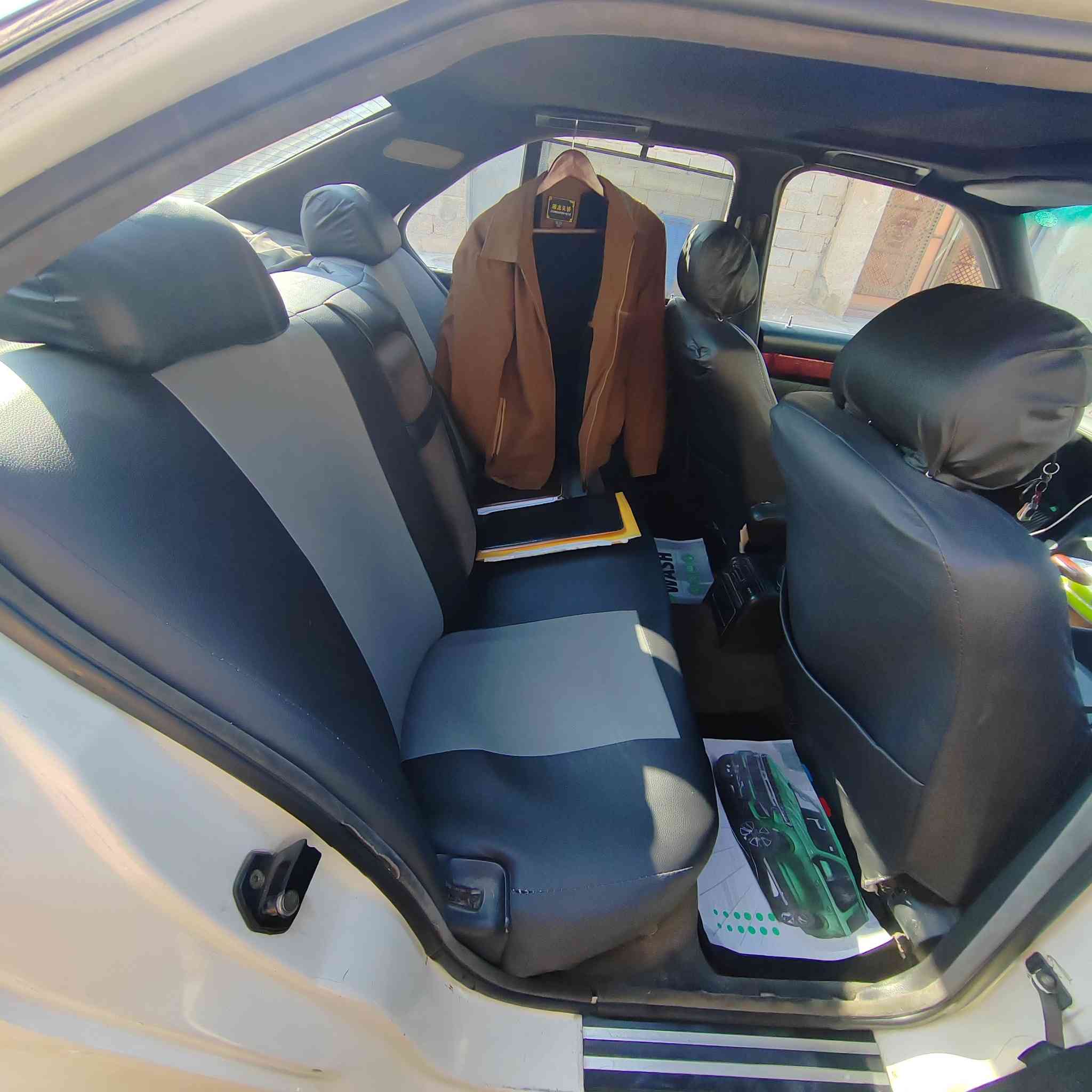 السلام عليكم بي ام ٥٢٥ اصل السياره جديده بمعنى الكلمة السعر ٦٠ وبيه مجال قليل للاستفسار الاتصال على الرقم *********** العنوان كربلاء بسمنه
