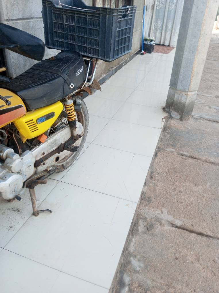 دراجة نامه ايراني موديل 2018 رقم انكليزي بااسمي مامفتوح ولامجفت تاير ويل جديد كهربائيات كامله. السعر مليون ونص. الموقع بصرة شط العرب الجزيرة. الحوطة ***********. وتساب البصرة, العراق
