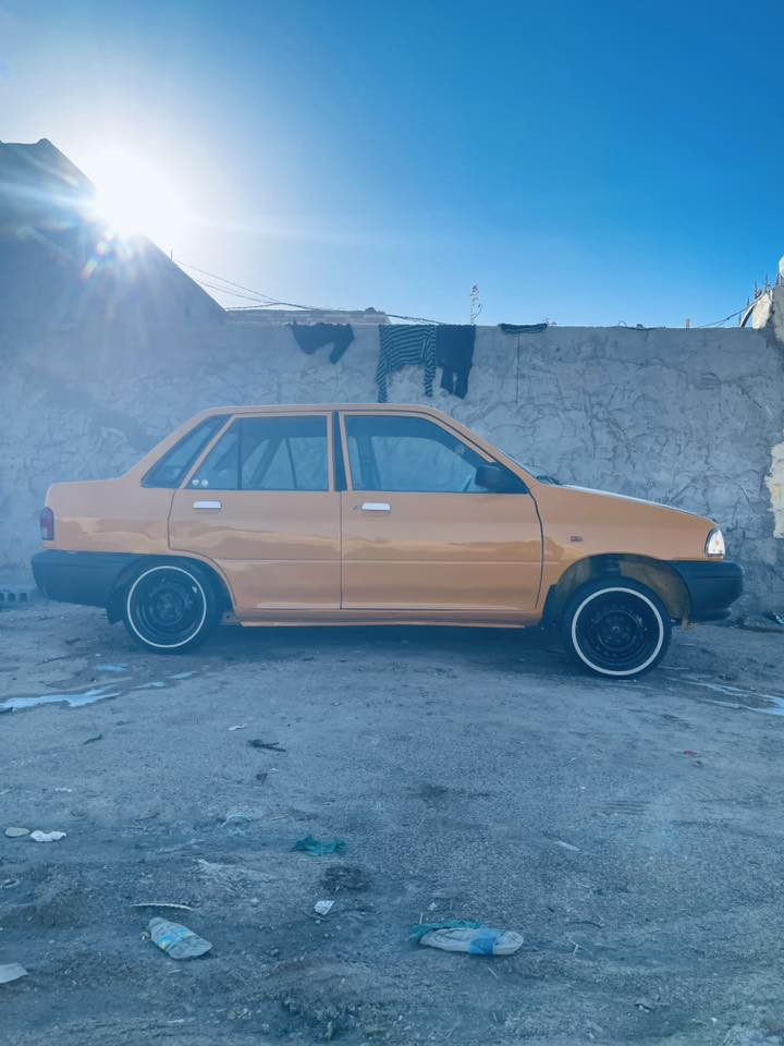 يالله سايبه مظلع لبيع مديل 2011مصبوغه عام جماليه رقم بغداد الماني مالكه موجود هيه وغرامات عليه كهرباياته كله شغاله كير ومكينه برايد كوري مكان نجف وسعر ب20وبيه مجال ولمو شراي لي تعبني فدوه وهاذه رقمي ***********
