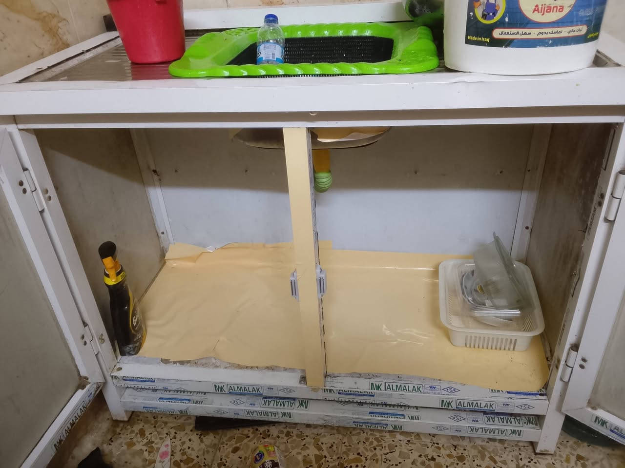 للبيع بغداد الحرية شارع الدور العريض
***********
