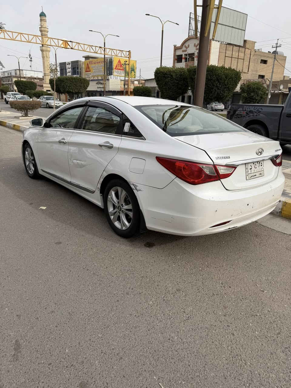 السلام عليكم سوناتا 2011 خليجي محرك دوش رقم بغداد تحويل مباشر سياره مكفوله من الحادث والضرر بيها تكشير بكصه القماره وصبغتها فقط وطخه بلباب الخلفي موضحه ممسويها سياره جاهز تخم تاير جديد السعر 105 وبلخير على ياخذها مكاني الانبار فلوجه رقم الهاتف ***********///***********
