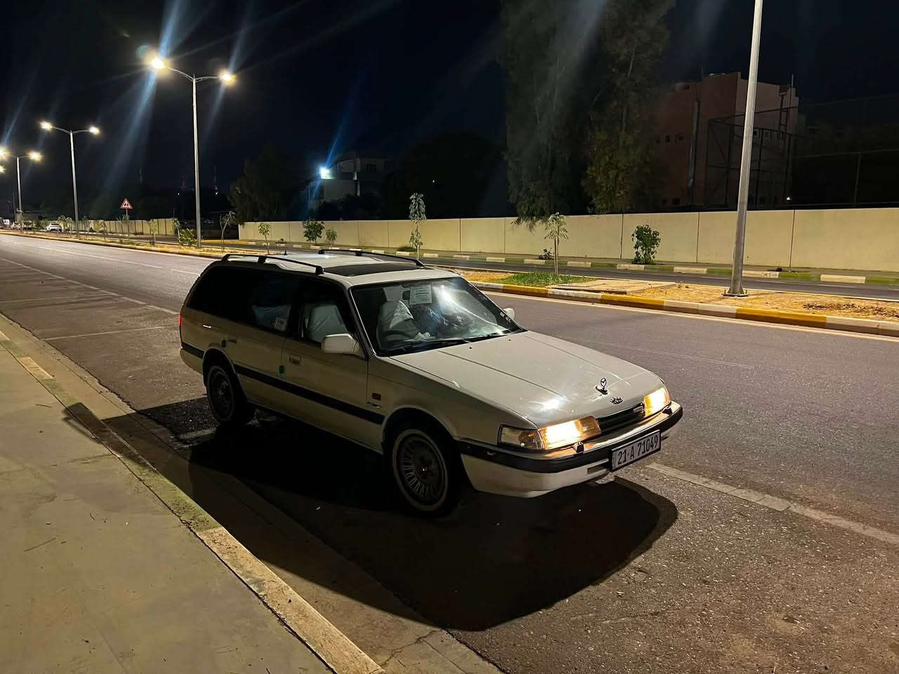 سلام عليكم 🫡
مازدا 1989 ستيشن لوك كلش نضيف 🆕 
محرك 12 بخ المرغوب كلش قوي و اقتصادي 💯
گير عادي + گير محرك شرط كلش جديد لا صرف لا بخار 
تخم تاير خط ابيض جديد شديتله + تخم ويل كب جديد
صدر امامي خلفي كله جديد + كهربائيات كلها شغال 
سياره دعاميه للدعاميه بشرط الله شاهد ما مخلي برغي نقص بي
رقم سليمانيه رقم جديد بسمي شرط تحويل شوكت ماتريد 
ماشاءالله سياره كشرها و داخلها كلش نضيف مال جناي 
فول فول مواصفات ~ تبريد مابيها يرادلها كمبريسر !
العنوان ~ كلار قضاء سليمانيه 📍
السعر ~ 40 وبيها مجال 💵💸
الهاتف ~ ***********

رجاءً اقرأ التفاصيل قبل ما تتصل
