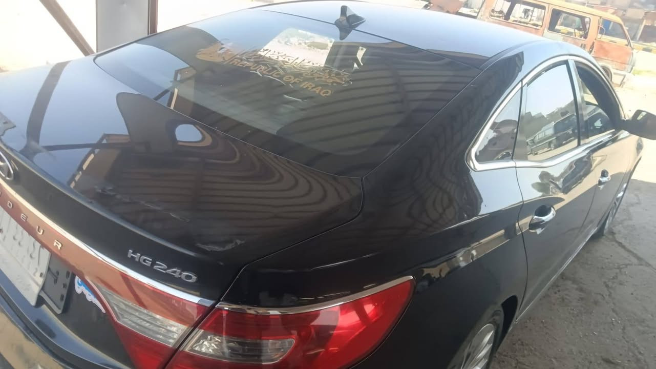 اريد مراوس مراوس مراوس
شعندك دزلي خاص 

ازيرا كرانديور أعلى فئه بل ازيرا جاهزه خليجي محرك ٤سلندر مرغوب لاتنقيص ولاتبخير مامفتوح سياره جاهزه خير من الله كير محرك تبريد حداديه تخم تاير كل امور صافيه تراي جاهز مكان بغداد سنويه مامنتهيه مراوس ***********
