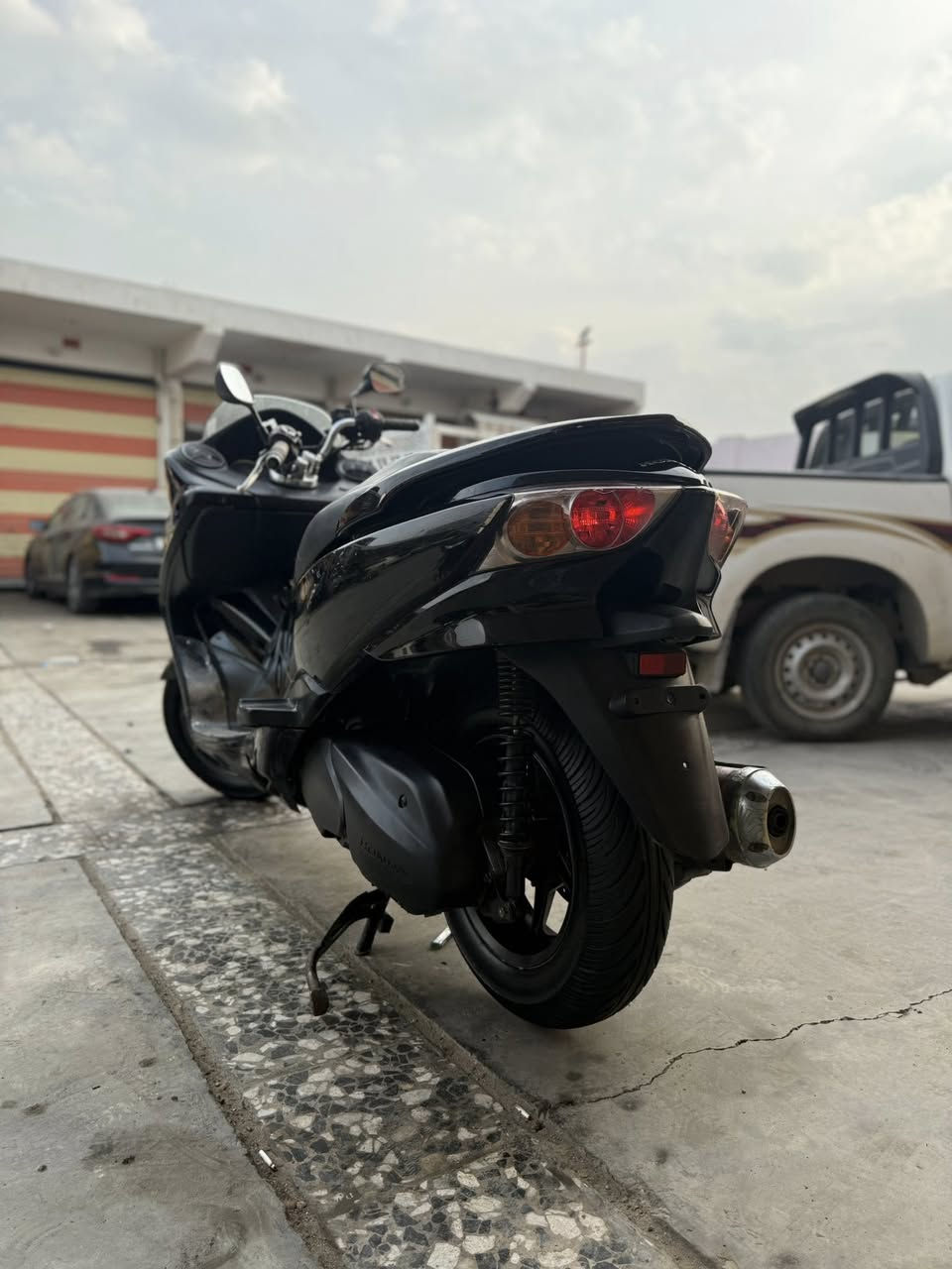 للبيع فورزه صفر 10
مكفوله كفاله عامه 
مكاني زعفرانيه 
7 كير s7 
بيع شخوط ناعمه بس كفرات 
كله بلاد ترايك ال اربيل 
جيب وياك 10 فيتريه وفحص 
سعر مليون او نص 
رقمي ***********
