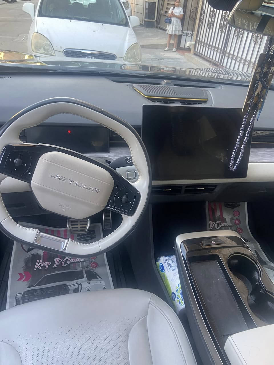 Jetour dashing 2024 luxury فول 1.6
زيتوني اللون رقم بغداد كل المواصفات موجودة مكفولة كفالة عامة بأسمي ماشية ٣٦ الف كيلو داخل ضمان شركة هارلم 
العنوان : بغداد اليرموك مقابل جامعة الناجي
الرقم : *********** واتس
***********
