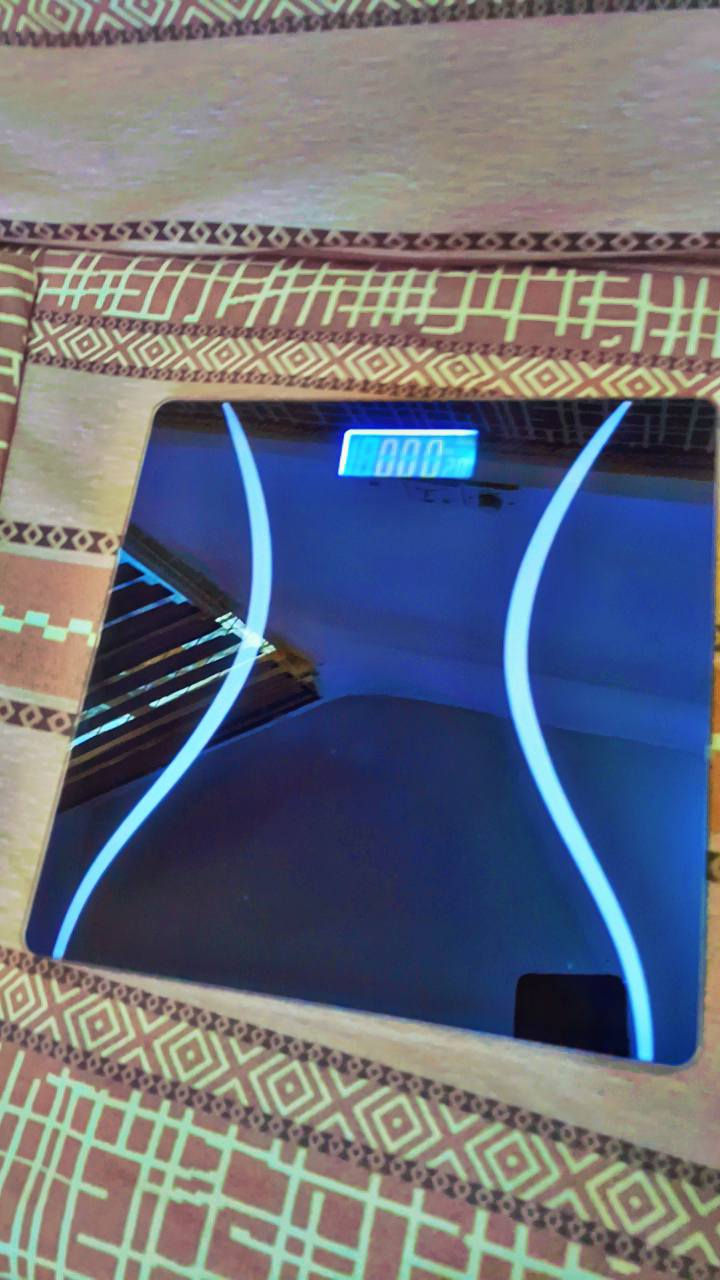 ميزان الكتروني للبيع 180 كيلو كحد أقصى ( 12 الف والتوصيل مجاني )
*********** واتساب
