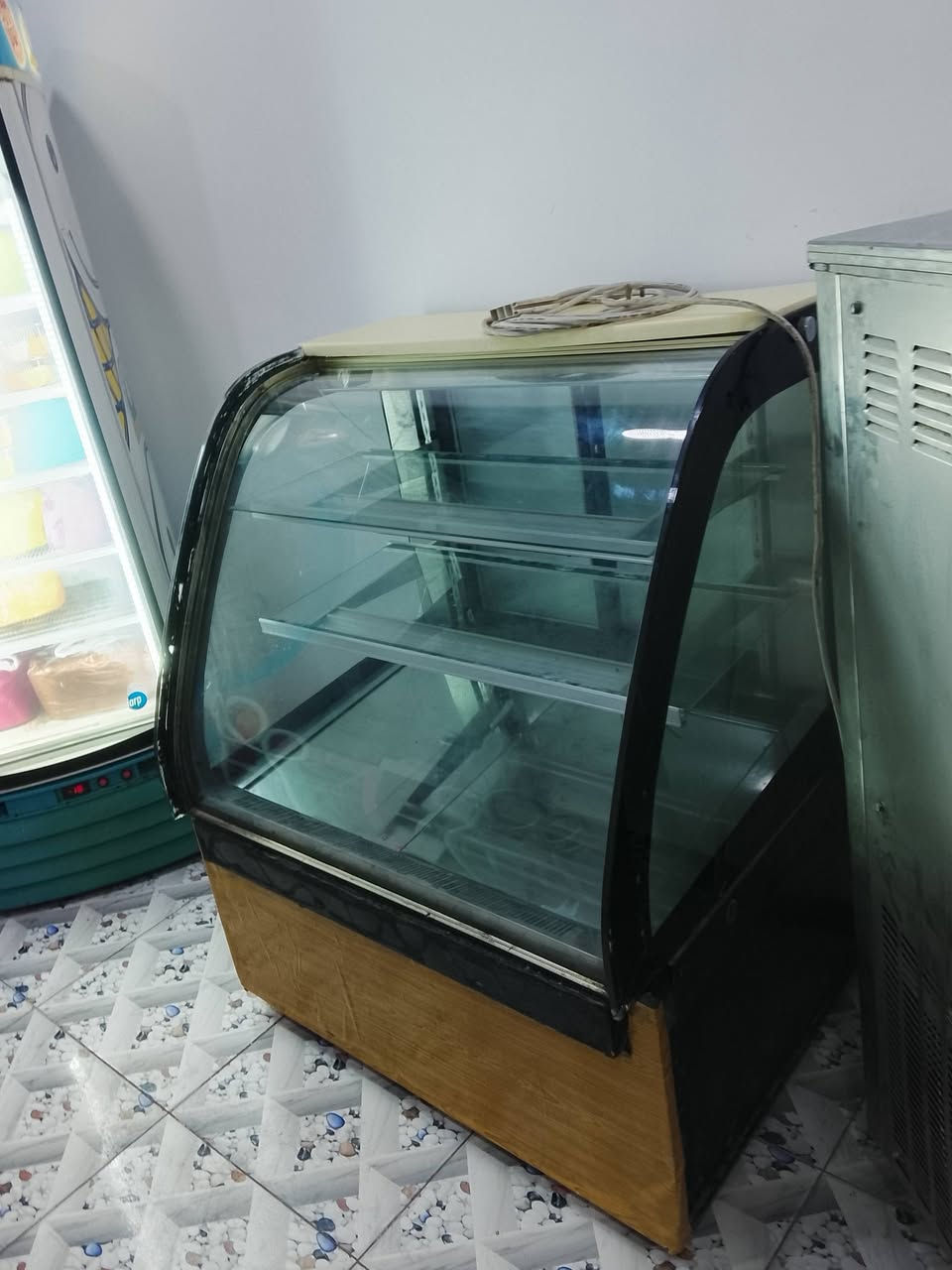 عارضه مال كيك للبيع بصره ابو الخصيب *********** واتساب
