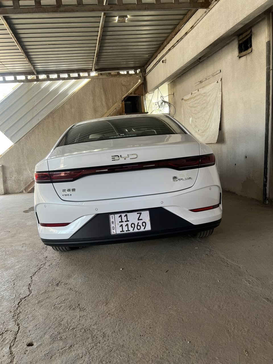 بي وادي كن بلص موديل 2025 زيرو  
بلكن هايبرد ثلاث انظمه هايبرد + بانزين  
شحن ذاتي + شحن خارجي 
تمشيك 2200 كيلو سعه خزان الوقود 65 لتر 
عداد كليومتر زيرو 
ملاحظه شاحنه اصليه 
وكارت + فوم معالج اطار 
مكفولة كفالة عامة ورقم العليهة شبه مميز والشاشة مبرمجة ومحدثة وعليهة ارضية حوضية وستيرن جلد 
السعر 19 مليون ومجال جداً قليل 
رقم الهاتف ***********
