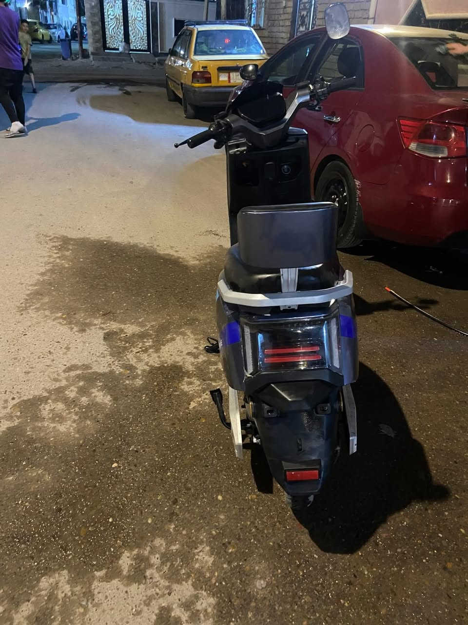 دراجة ماتركس ماكس بيها نظام بك بيها انذار بيها بصمة بيها منفذ شحن دراجه كاملة المواصفات سرعتها 60 حقيقي مية ب المية ست بطاريات اصلية مال شركة المسافه 65 حقيقي مية ب المية وشرط ع التجربة بيها 3 سرع سعرها طبلي خاص واتفاهم وياك بي وسهله وبيها مجال للطيبين والشراية الرقم *********** وبيكم خير وتدللون .
